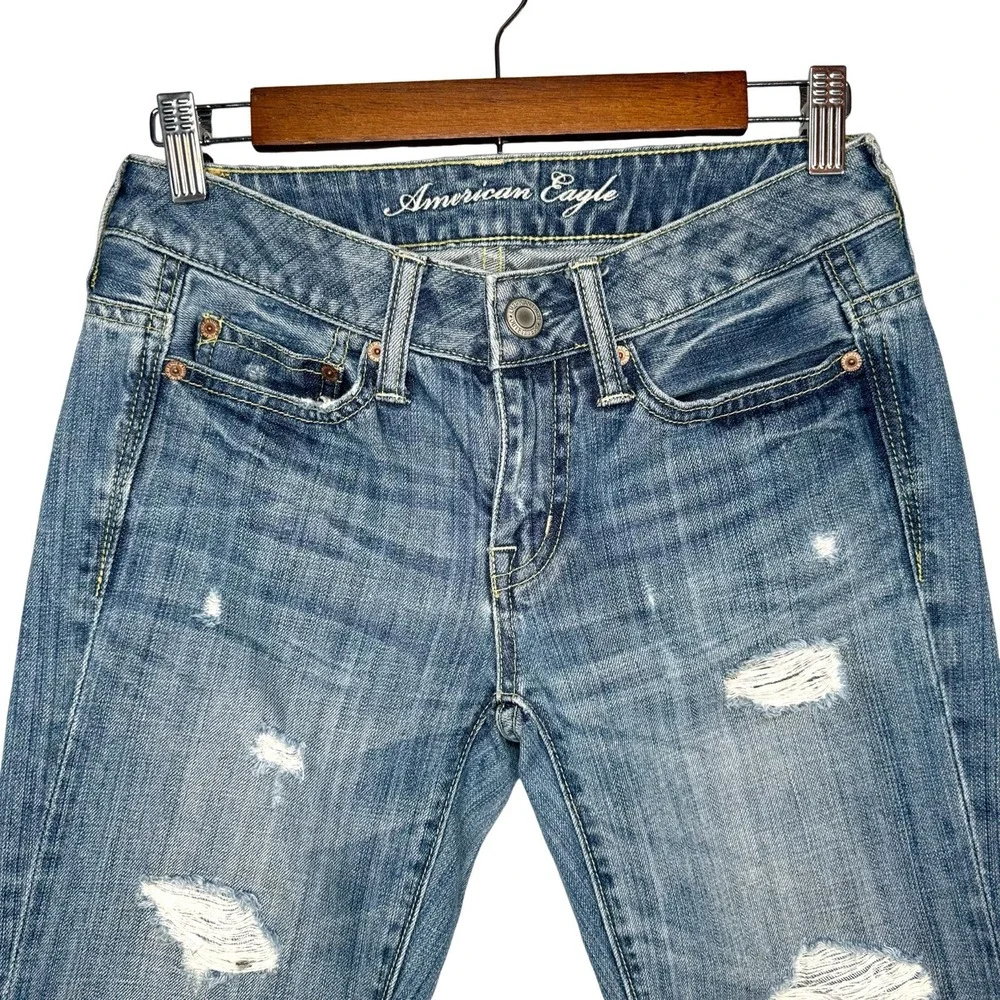 Y2K American Eagle 00 Boy Fit Cropped Low Rise Jeans Blue Distressed Denim Capri
